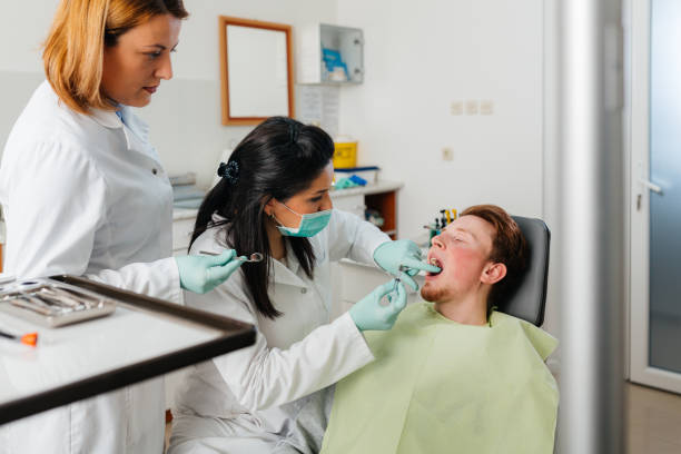 Best Weekend Emergency Dental Services in Silver Grove, KY